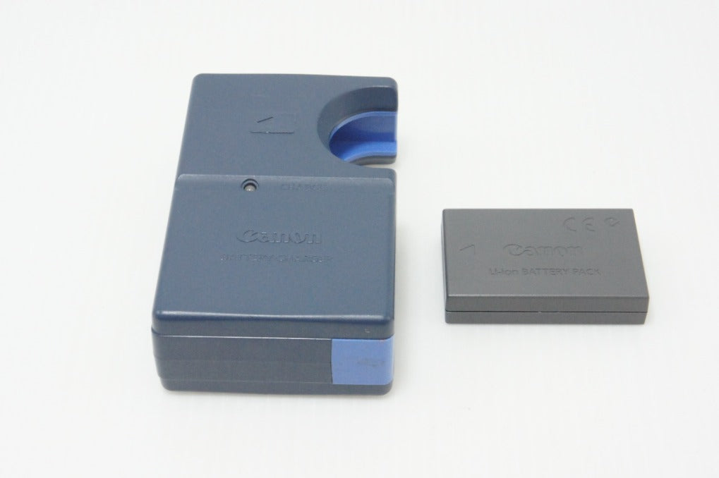 良品 Canon キヤノン IXY DIGITAL 400 コンパクトデジタルカメラ シルバー 260618o
