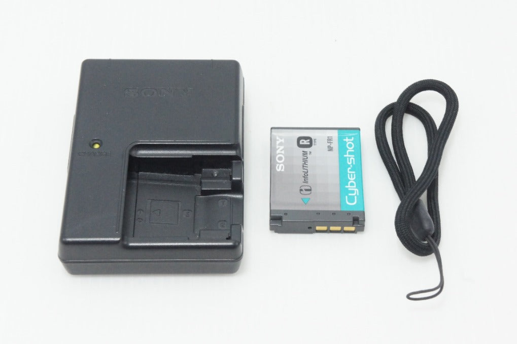 良品 SONY ソニー DSC-T30 コンパクトデジタルカメラ シルバー 260618e