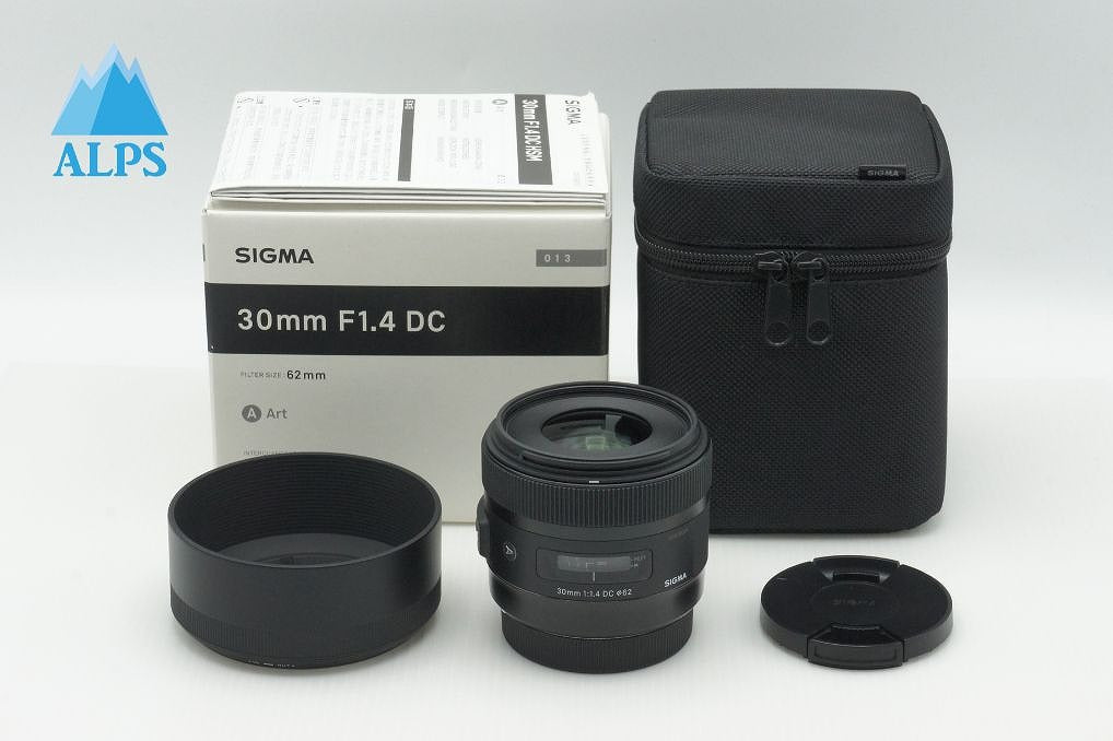 良品 SIGMA シグマ Art 30mm F1.4 DC HSM Canon キヤノン EFマウント APS-C 単焦点レンズ 元箱付 260116d