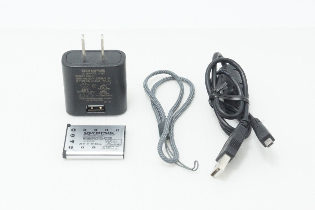 美品 OLYMPUS オリンパス VH-210 コンパクトデジタルカメラ ホワイト 260626aj