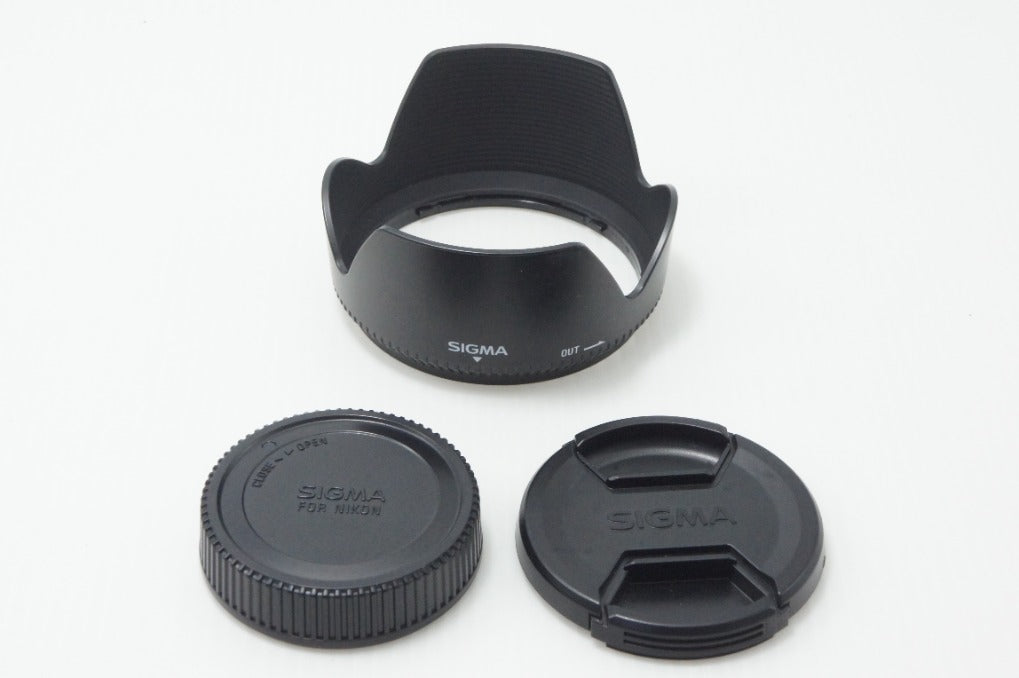 美品 SIGMA シグマ 18-250mm F3.5-6.3 DC MACRO OS HSM Nikon ニコン Fマウント APS-C ズームレンズ フード付 260717a