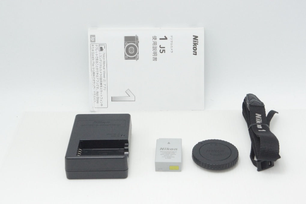 美品 Nikon ニコン 1 J5 ボディ ミラーレス一眼カメラ シルバー 260729u