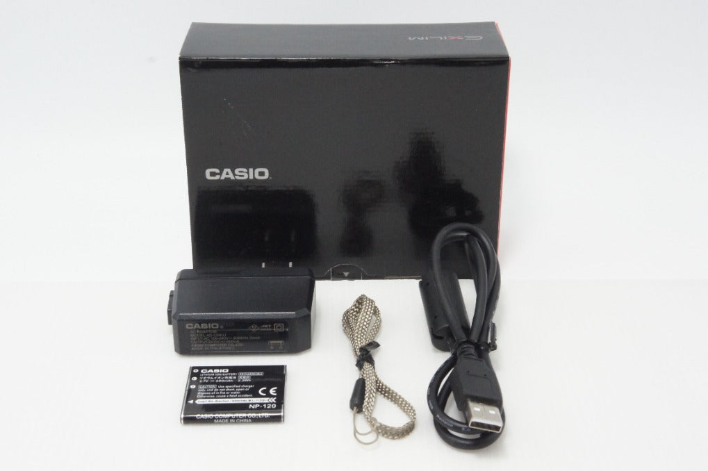 良品 CASIO カシオ ZOOM EX-Z920 コンパクトデジタルカメラ シルバー 元箱付 260807s