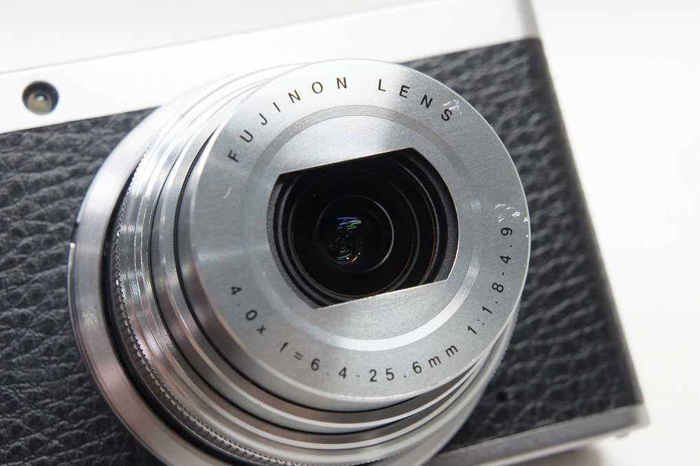 FUJIFILM フジフィルム XF1 コンパクトデジタルカメラ ブラック 250728c