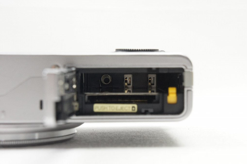 FUJIFILM フジフィルム XF1 コンパクトデジタルカメラ ブラック 250728c