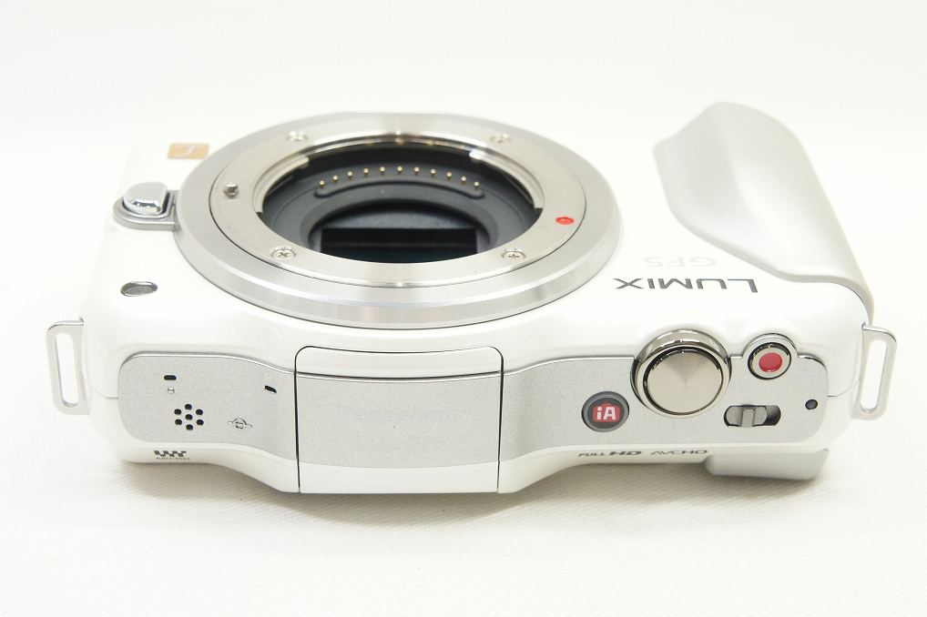 Panasonic Lumix DMC-GF5 ミラーレス一眼カメラ ホワイト Amazon | パナソニック(Panasonic) ミラーレス一眼カメラ