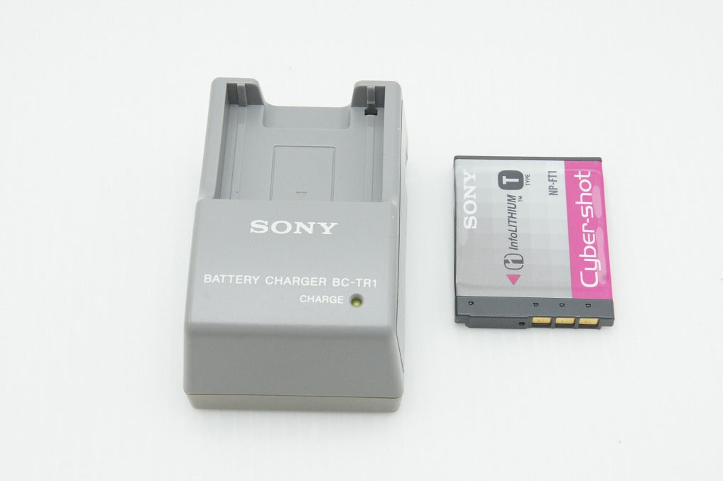SONY Sony Cyber-shot DSC-T1 Compact Digital Camera Silver 260304s