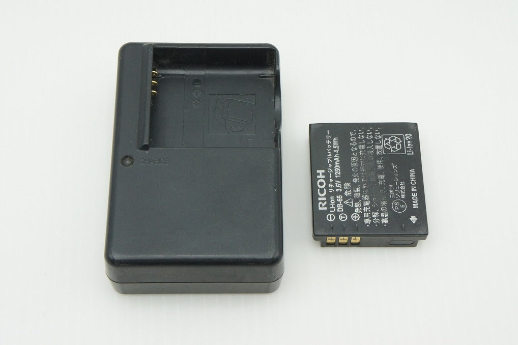 RICOH Ricoh G700 Compact Digital Camera 260210n
