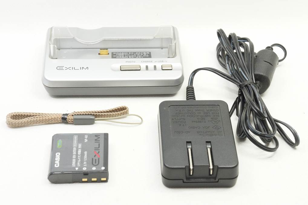 良品 CASIO カシオ EXILIM EX-Z57 コンパクトデジタルカメラ シルバー 250815a