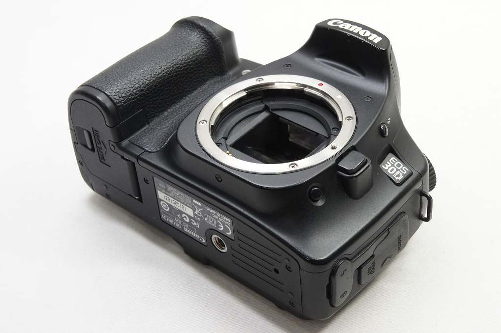 Canon キヤノン EOS 30D ボディ デジタル一眼レフカメラ 250818b