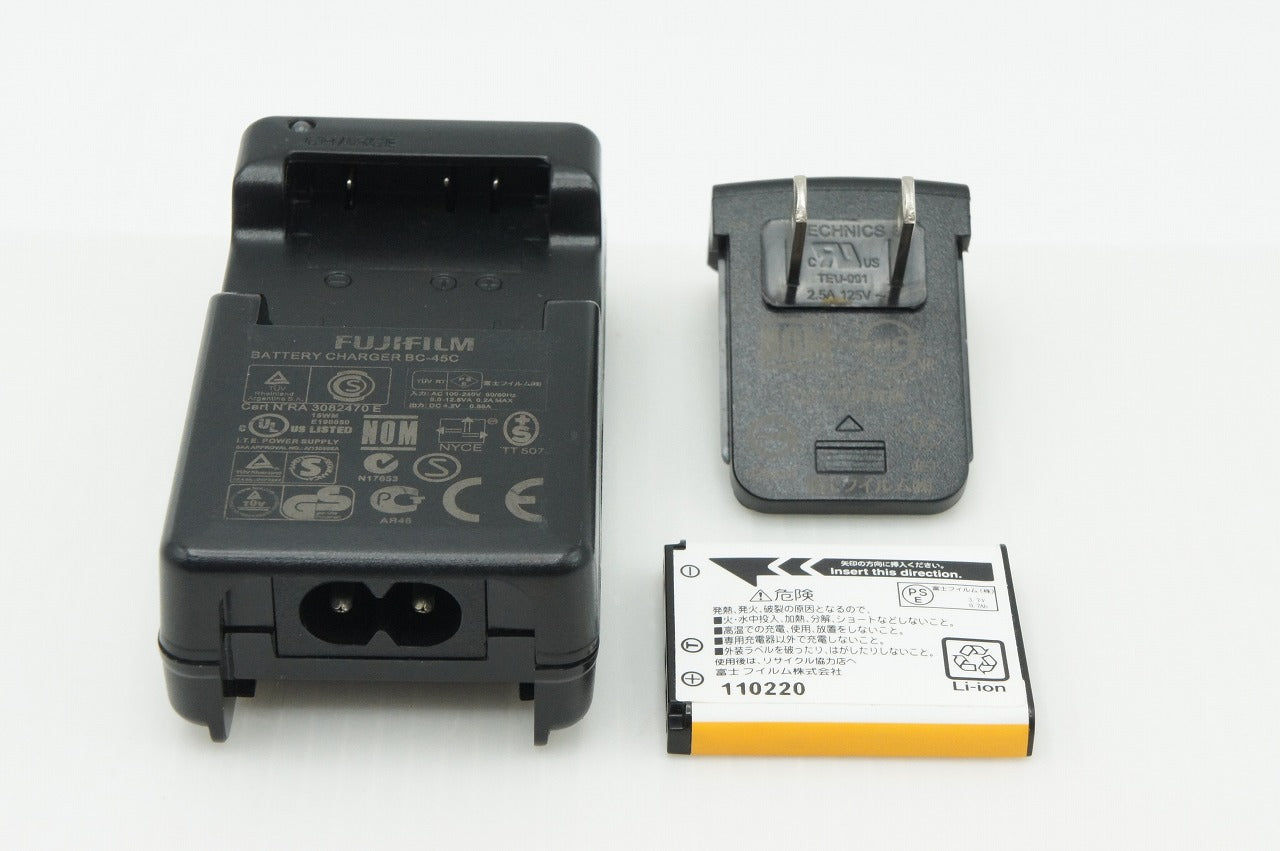 美品 FUJIFILM フジフィルム FinePix Z950EXR コンパクトデジタルカメラ ピンクゴールド 260209ab