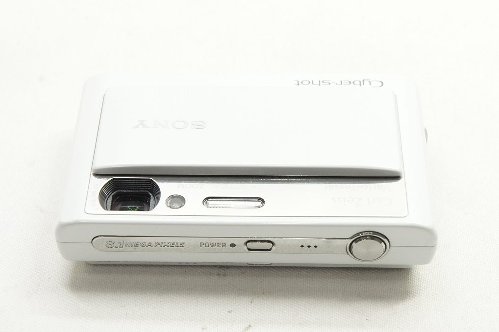 ジャンク品】FUJlFILM CAMERA FinePix Z950EXR - カメラ