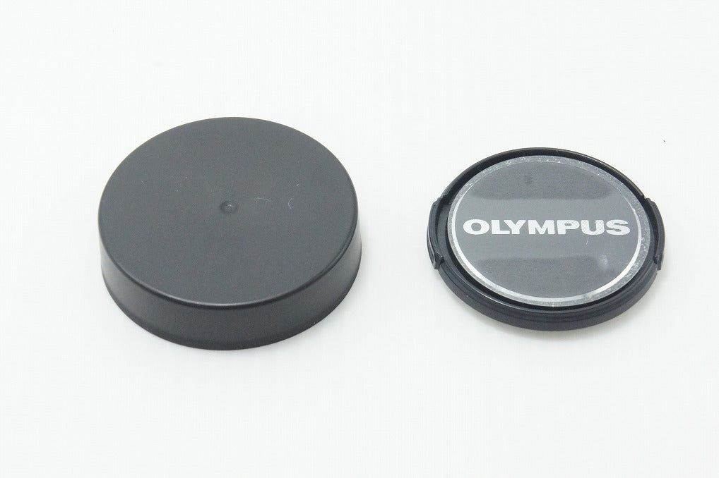 美品 OLYMPUS オリンパス M.ZUIKO DIGITAL 17mm F2.8 パンケーキレンズ マイクロフォーサーズ シルバー 260904h