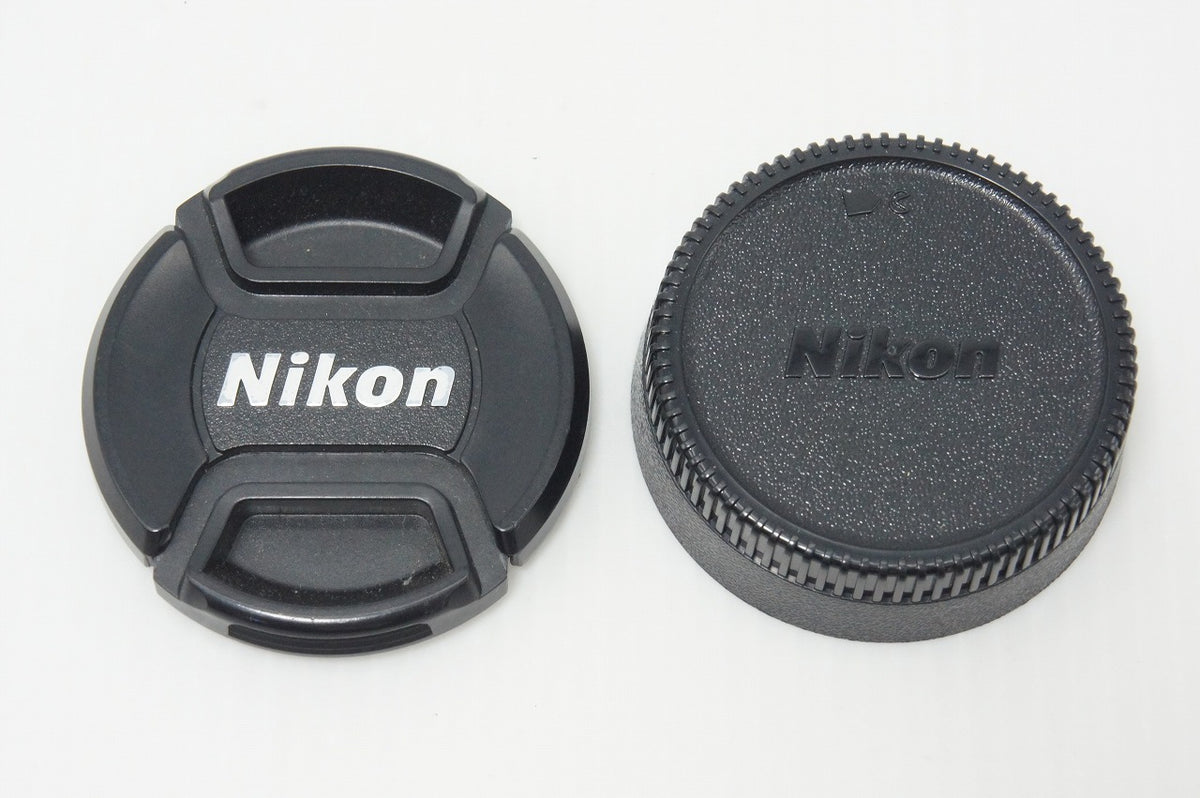 美品 Nikon ニコン AF-S DX NIKKOR 18-55mm F3.5-5.6G VR APS-C ズームレンズ 260910s