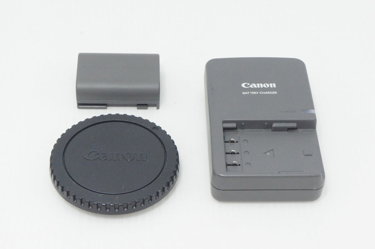 Canon キヤノン EOS Kiss Digital N ボディ デジタル一眼レフカメラ 260917e