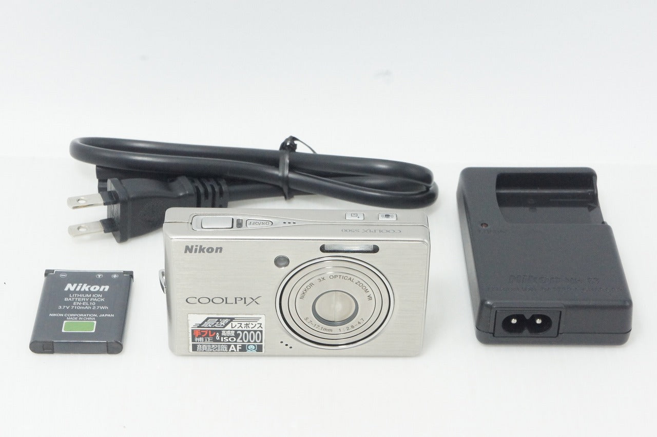 訳あり Nikon ニコン COOLPIX S500 コンパクトデジタルカメラ シルバー