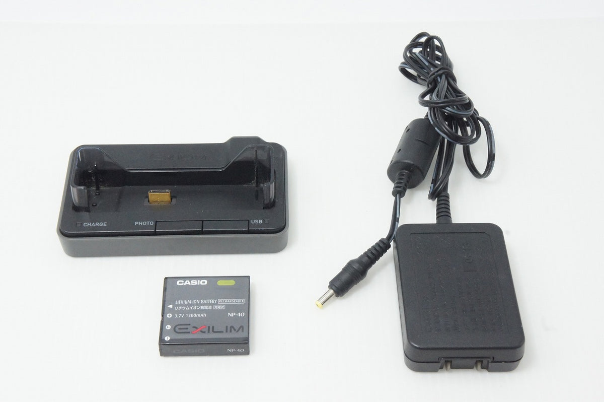 CASIO カシオ EXILIM EX-Z600 コンパクトデジタルカメラ シルバー 260608d