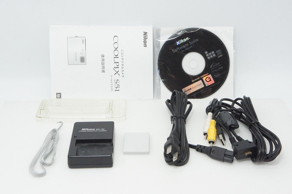 美品 Nikon ニコン COOLPIX S51 コンパクトデジタルカメラ グロスシルバー 260408l