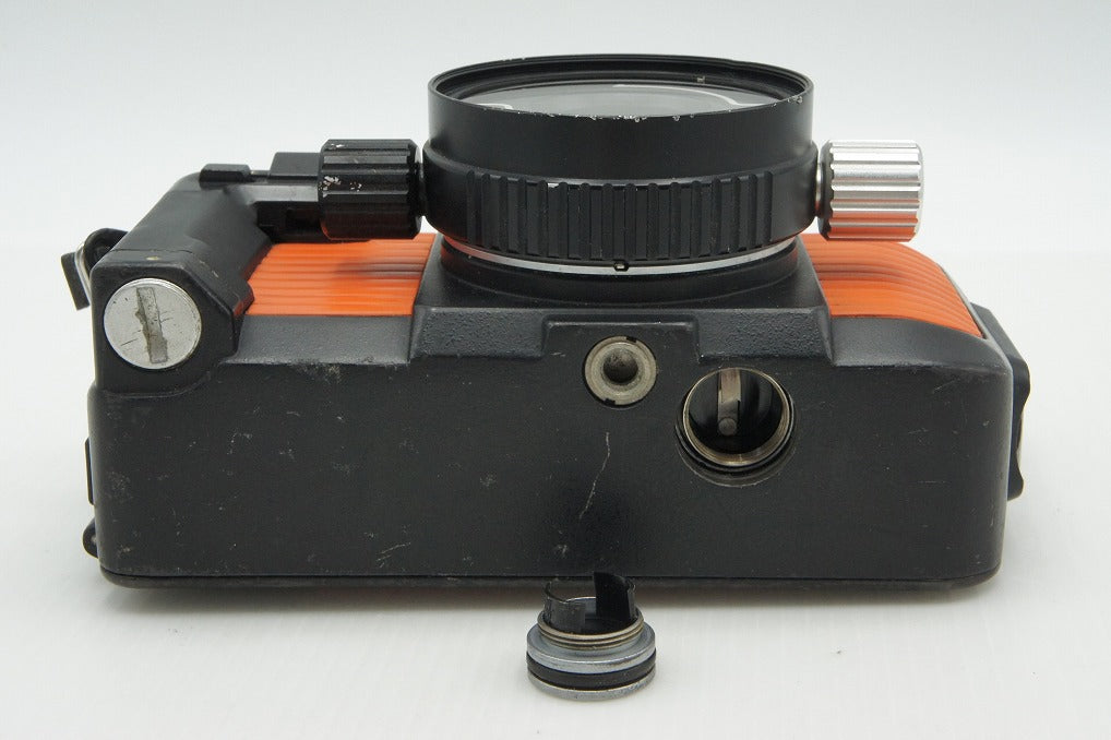 Nikon ニコン NIKONOS-V ボディ + NIKKOR 35mm F2.5 フィルムカメラ オレンジ 260304b