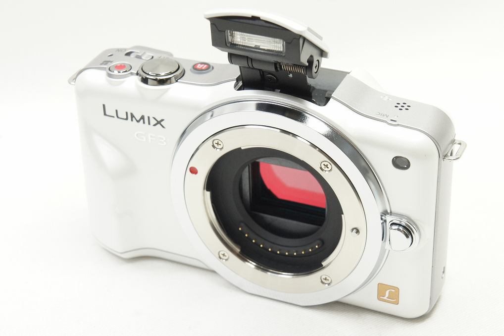 Panasonic LUMIX GF3 ホワイト ボディーのみ 美品 Panasonic パナソニック LUMIX DMC-GF3 ボディ ミラーレス