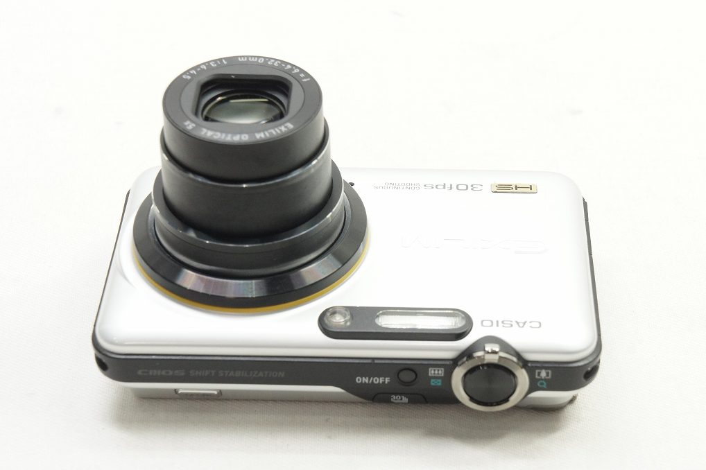 Casio EX-fc100 デジタルカメラ Amazon.com : Casio High-Speed Exilim EX-FC100 9 MP Digital