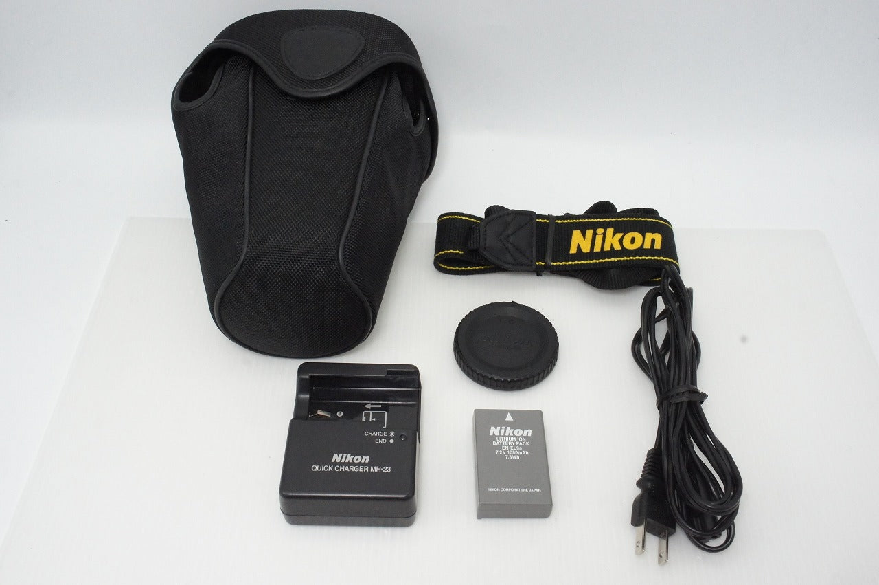 Nikon ニコン D5000 ボディ デジタル一眼レフカメラ ケース付 260417f