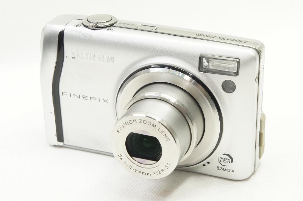 FUJIFILM フジフィルム FinePix F40fd コンパクトデジタルカメラ シルバー 250706i
