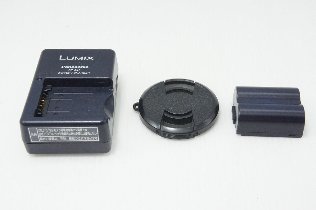 美品 LEICA ライカ V-LUX 1 デジタルカメラ ブラック 260722v