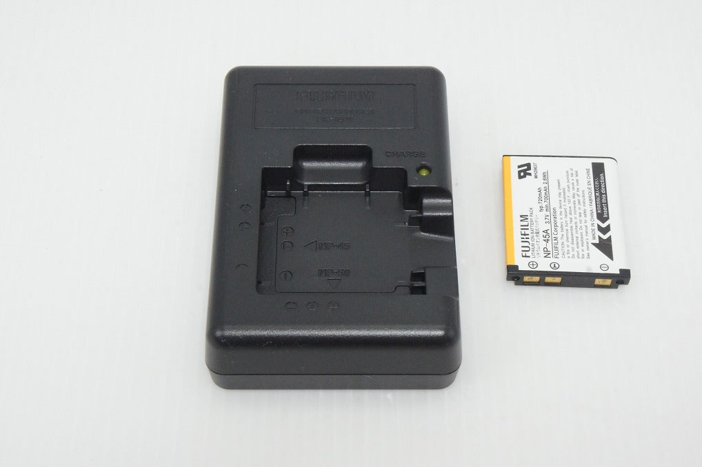 FUJIFILM フジフィルム FinePix Z700EXR コンパクトデジタルカメラ レッド 260422d