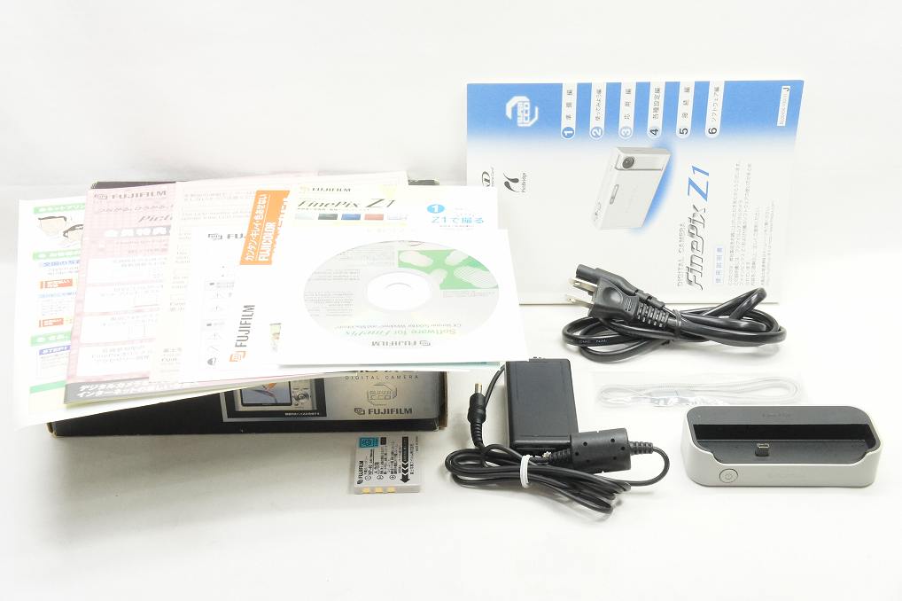 良品 FUJIFILM フジフィルム FinePix Z1 コンパクトデジタルカメラ レッド 元箱付 250505p