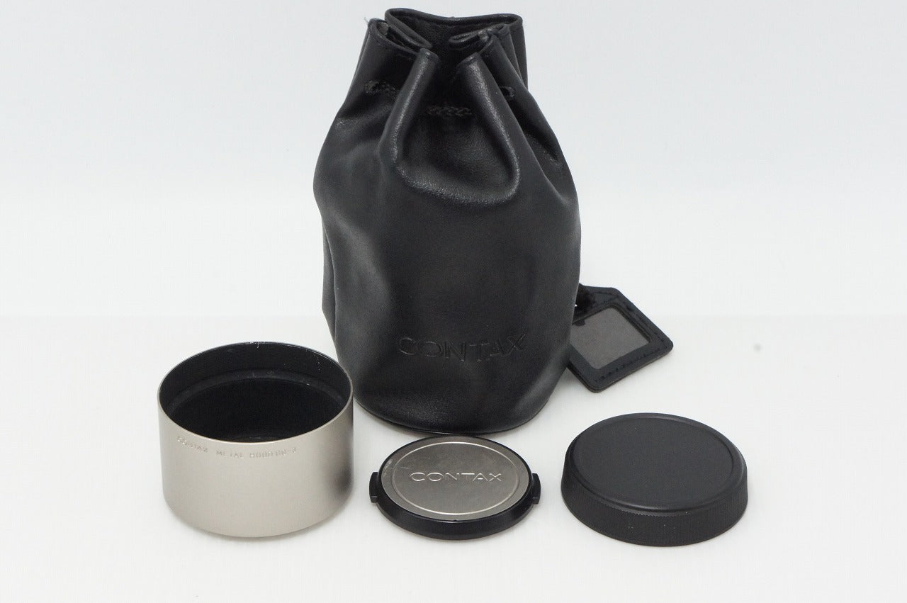 Excellent condition CONTAX Carl Zeiss Sonnar T* 90mm F2.8 Lens for G Series with Original Metal Hood and Pouch 260423r