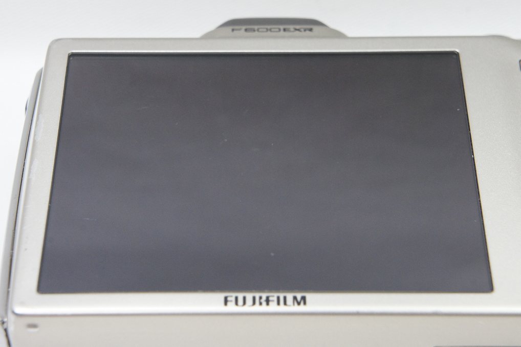 FUJIFILM フジフィルム FinePix F600EXR コンパクトデジタルカメラ ゴールド 元箱付 250717f