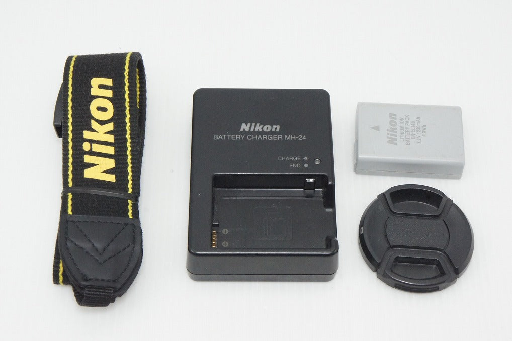 Nikon ニコン D5300 ボディ + AF-S DX 18-55mm VR II レンズキット デジタル一眼レフカメラ 260502z