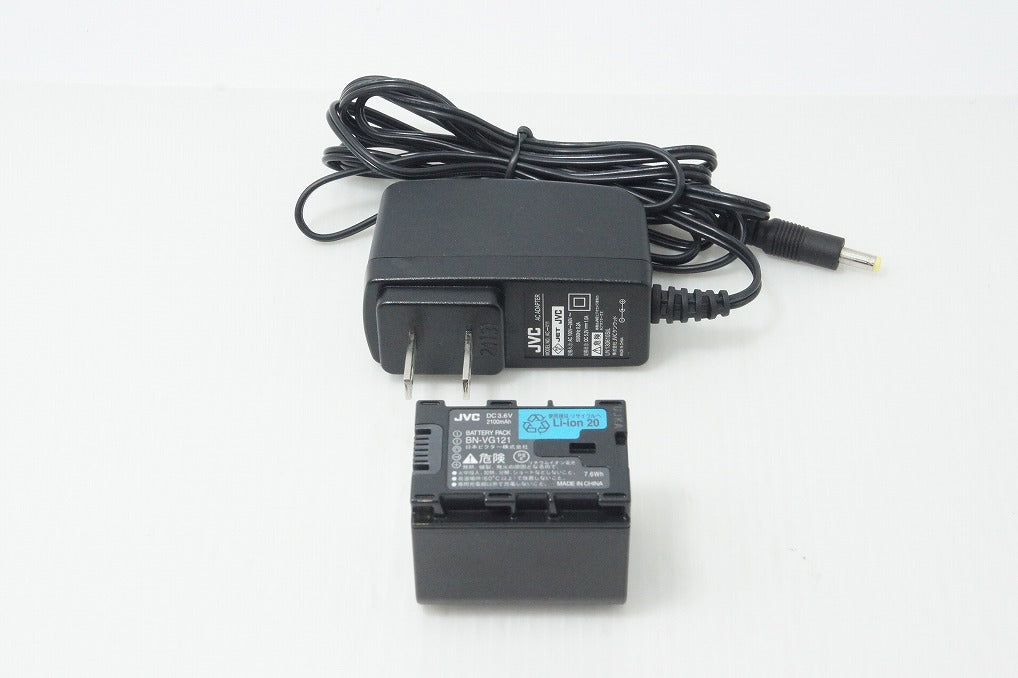JVC ケンウッド GZ-E600 デジタルビデオカメラ ホワイト 260813j