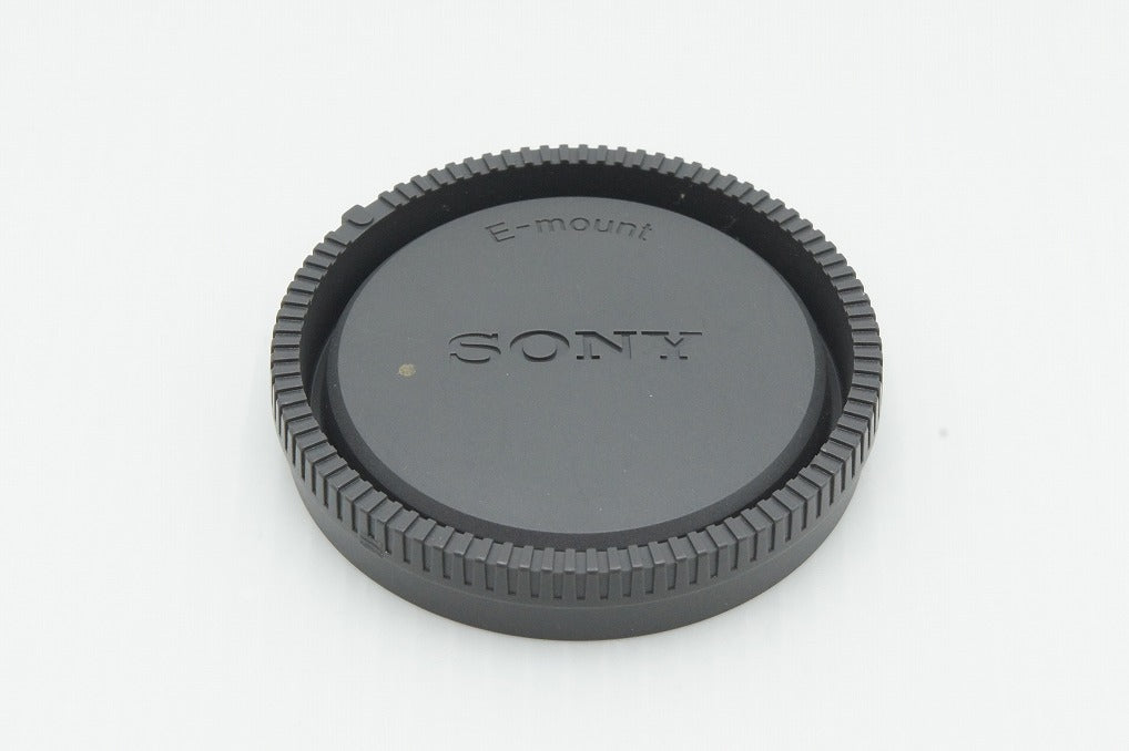 Excellent condition SONY mount adapter LA-EA1 MF 260309af