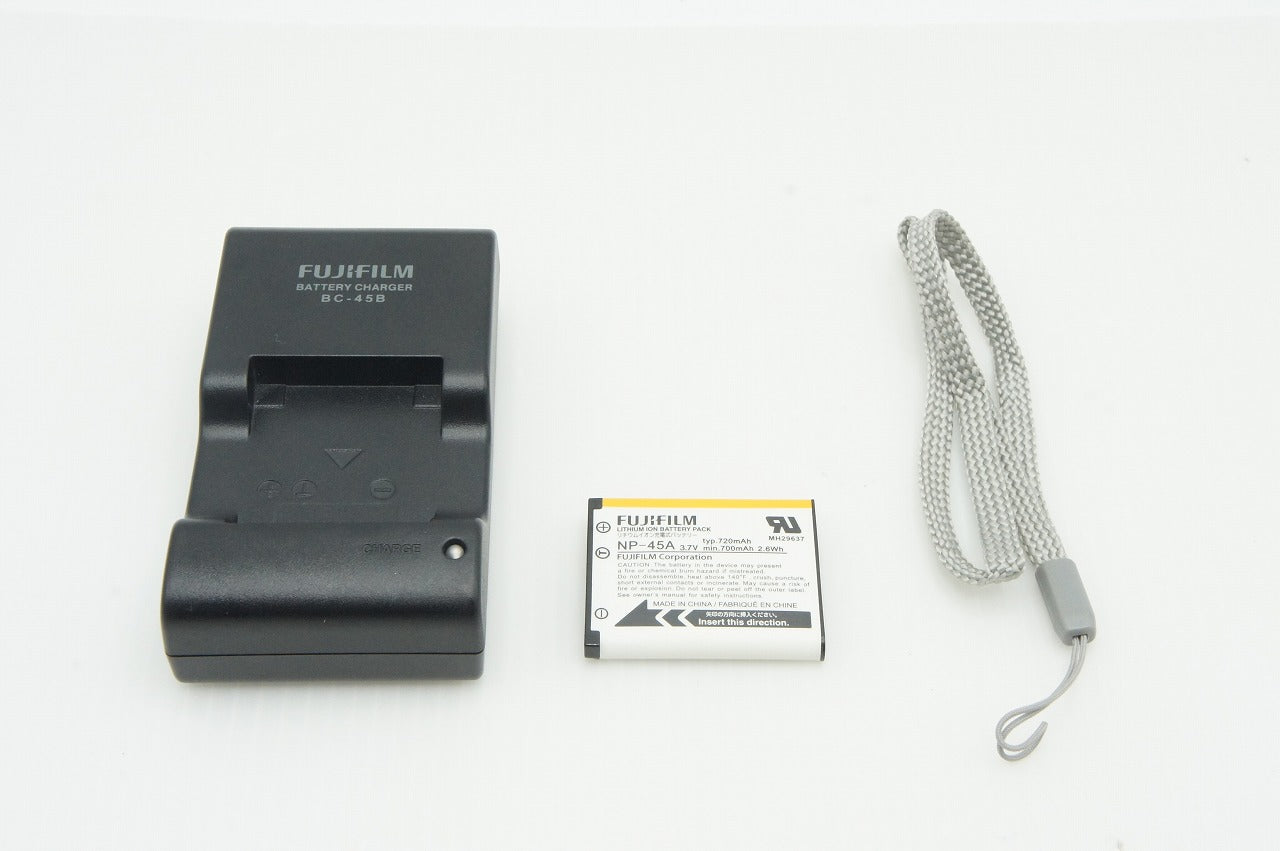 美品 FUJIFILM フジフィルム FinePix JX280 コンパクトデジタルカメラ シャンパンゴールド 260123ad