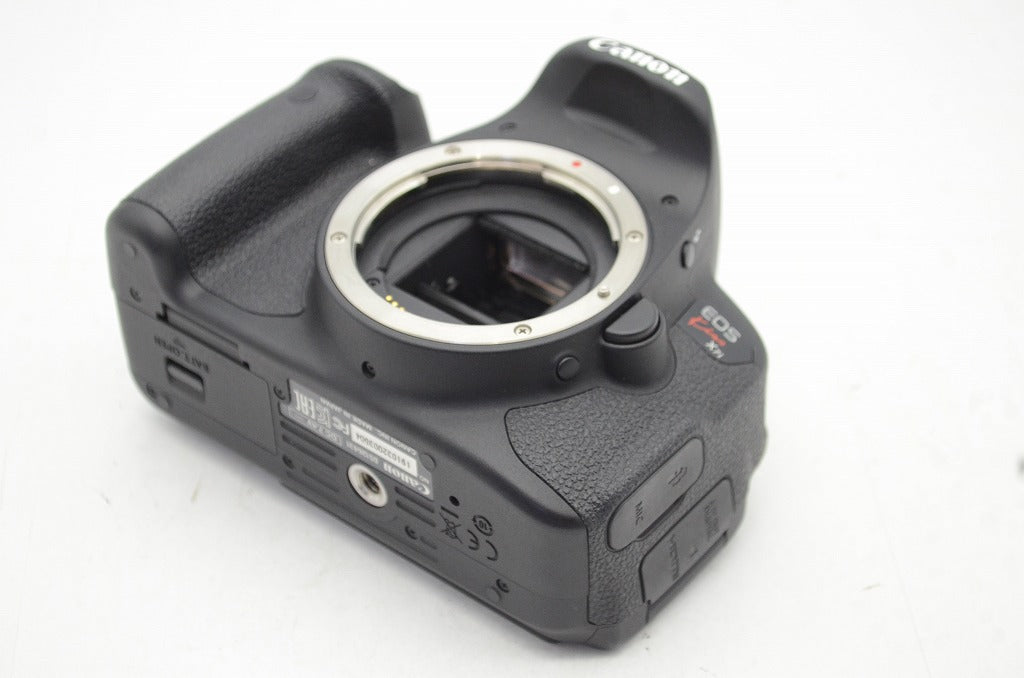 良品 Canon キヤノン EOS Kiss X7i + EF-S 18-55mm F3.5-5.6 IS STM デジタル一眼レフカメラ 250905v