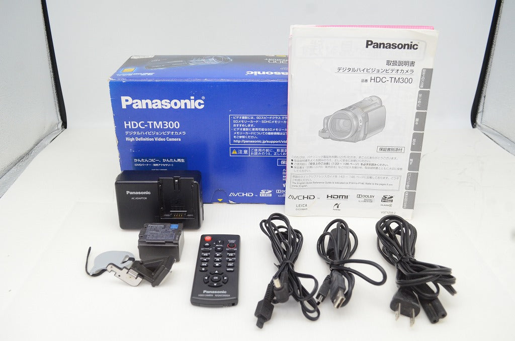 Panasonic パナソニック HDC-TM300 デジタルビデオカメラ シルバー 元箱付 251113n