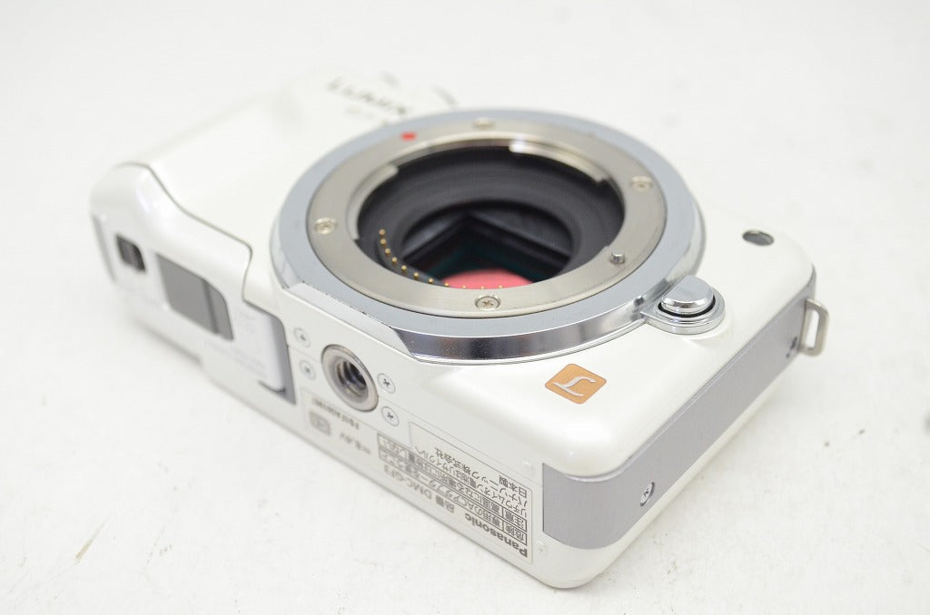 良品 Panasonic DMC-GF3 + 14-42mm F3.5-5.6 H-FS014042 レンズキット ミラーレス 元箱付 250910b