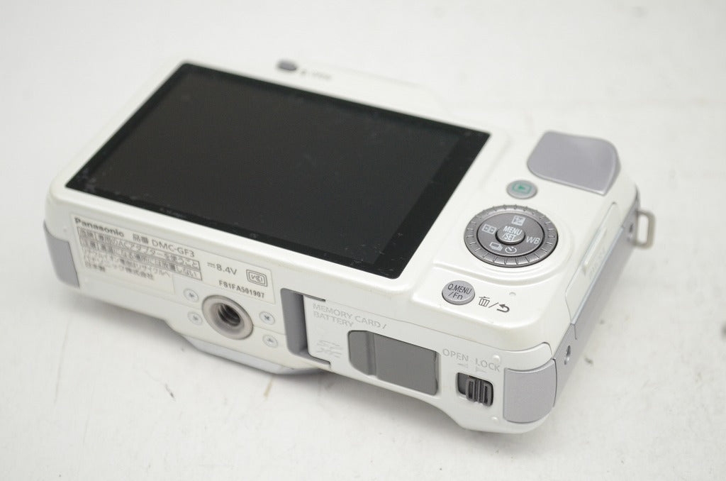 良品 Panasonic DMC-GF3 + 14-42mm F3.5-5.6 H-FS014042 レンズキット ミラーレス 元箱付 250910b