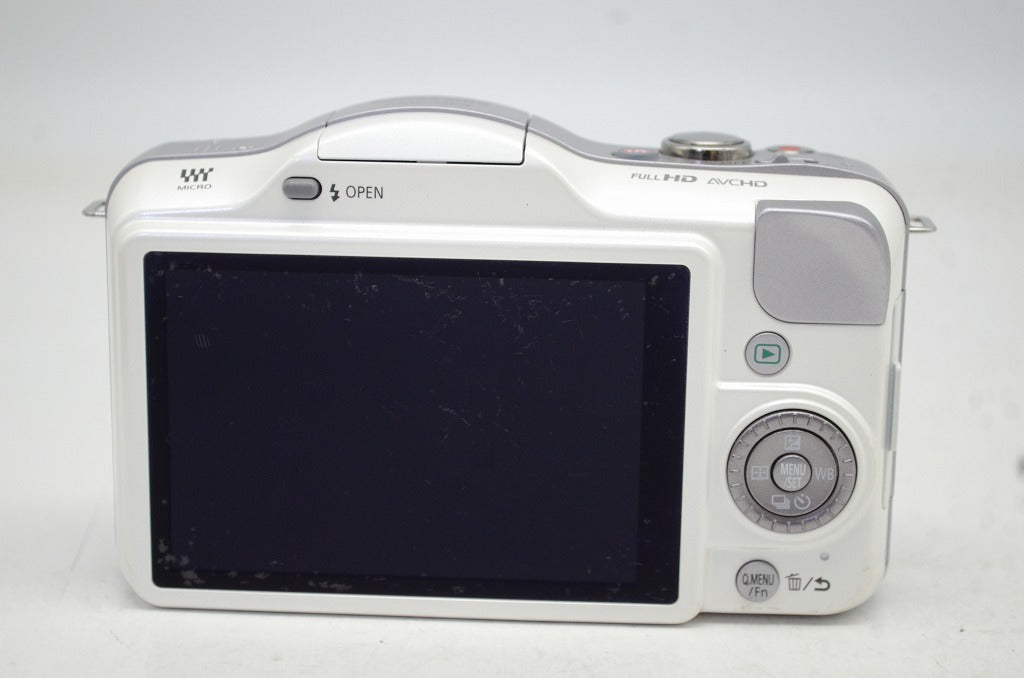 良品 Panasonic DMC-GF3 + 14-42mm F3.5-5.6 H-FS014042 レンズキット ミラーレス 元箱付 250910b