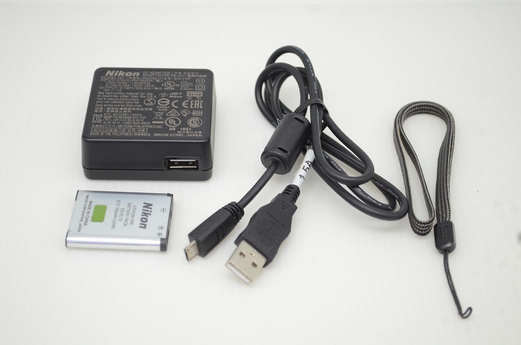 良品 Nikon ニコン COOLPIX W150 コンパクトデジタルカメラ ホワイト 251112s