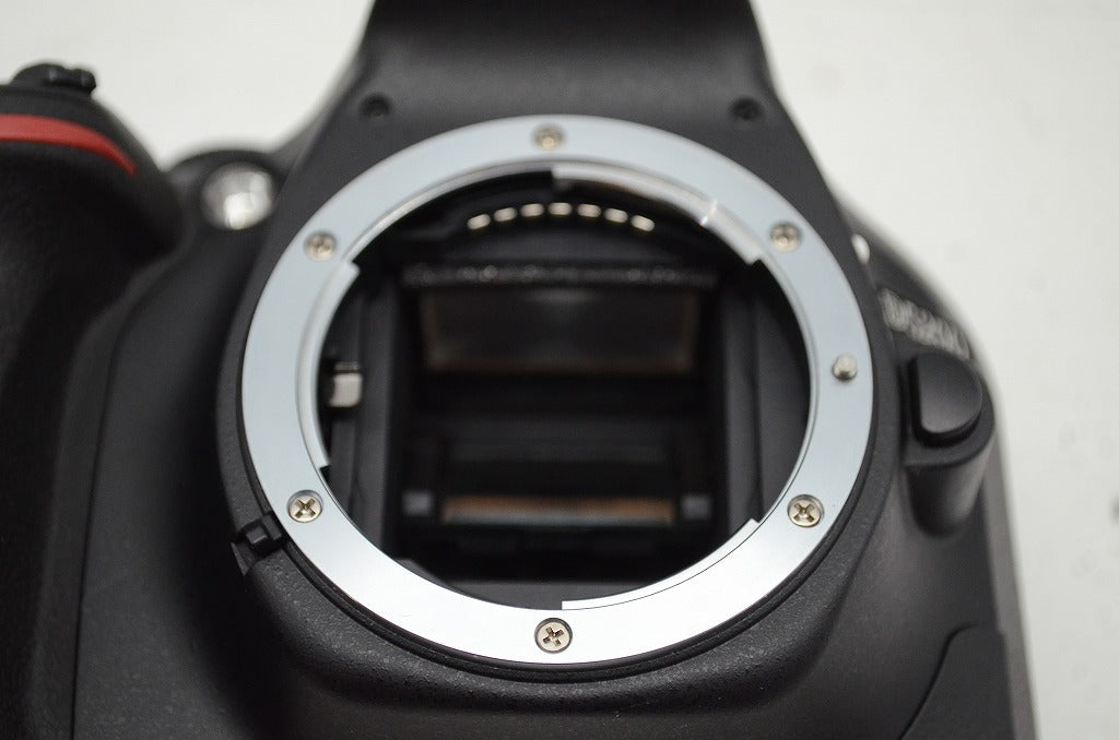 美品 Nikon D5200 ボディ ニコン デジタル一眼レフカメラ ブラック 250916p