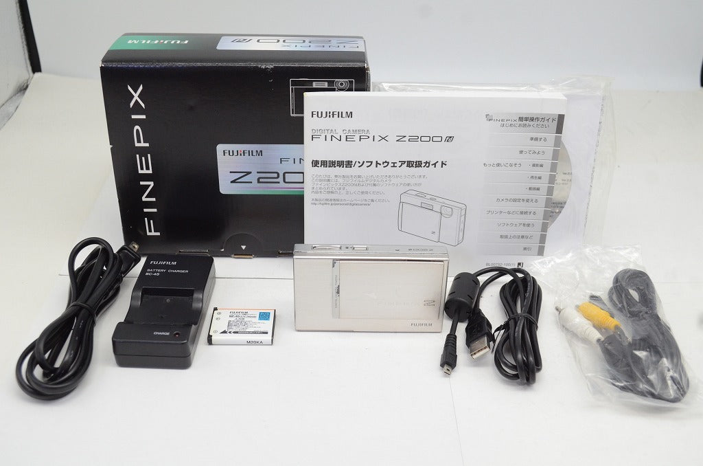 訳あり品 FUJIFILM フジフィルム FinePix Z200fd コンパクトデジタルカメラ シルバー 元箱付 250919b