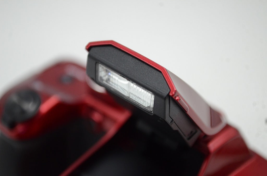 美品 Nikon ニコン COOLPIX B600 デジタルカメラ レッド 250917l