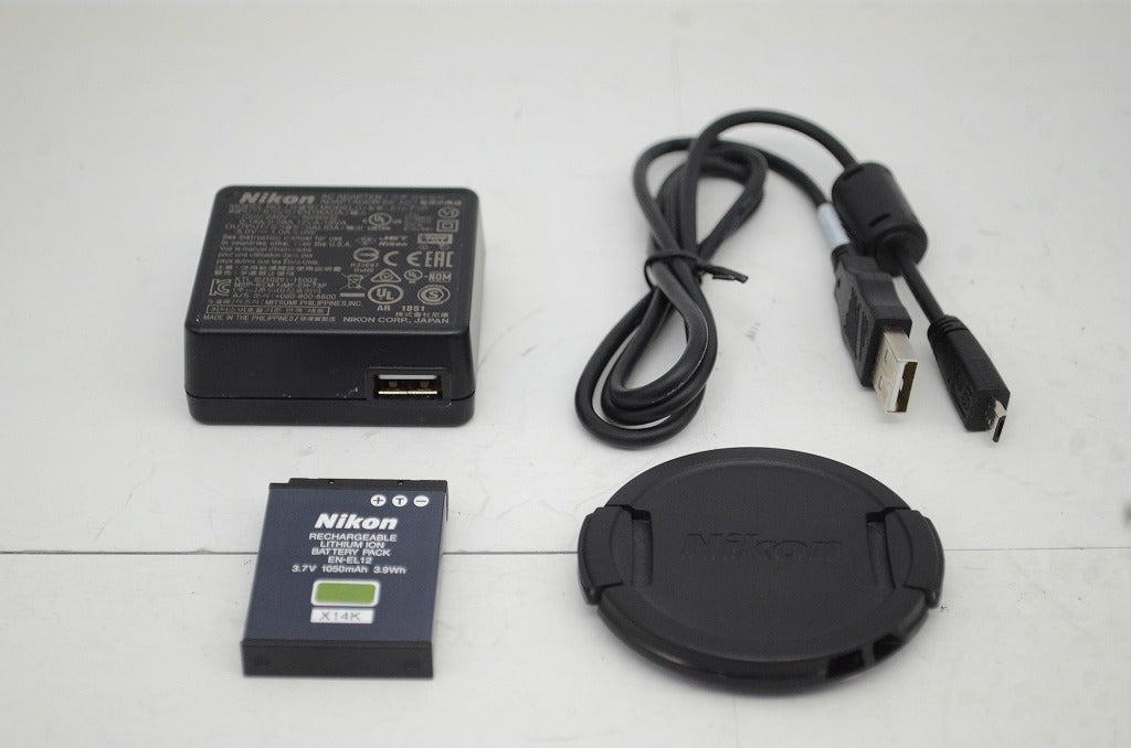 美品 Nikon ニコン COOLPIX B600 デジタルカメラ レッド 250917l