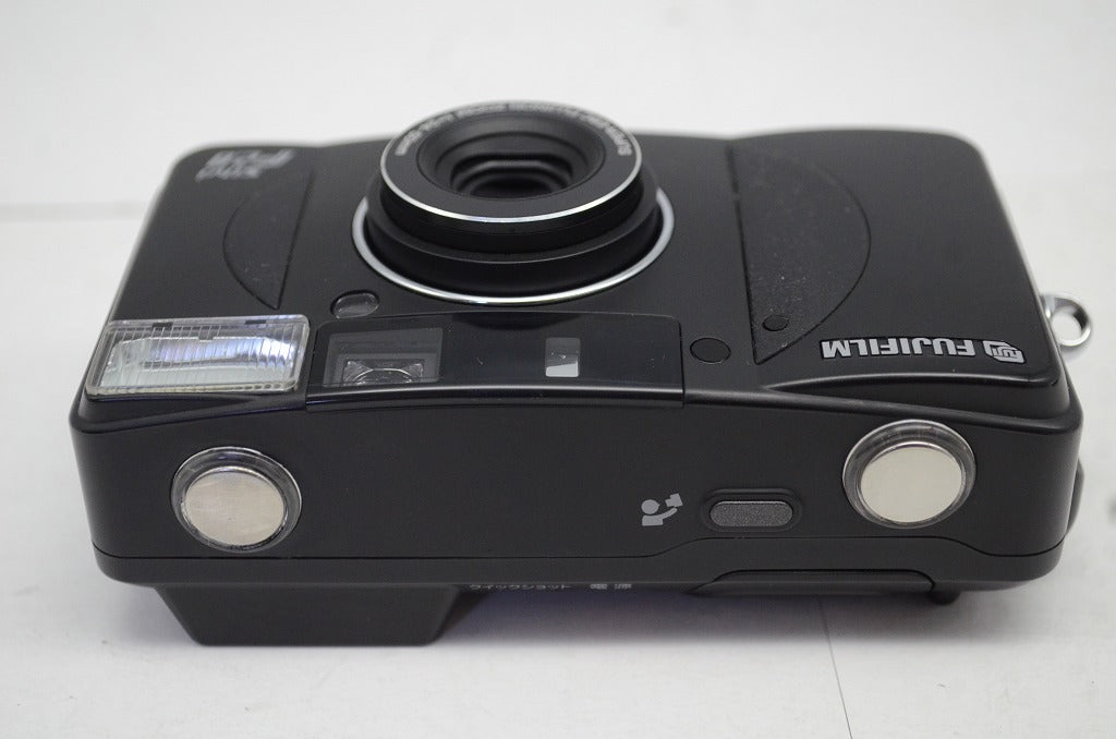 FUJIFILM フジフィルム Silvi F2.8 SUPER EBC FUJINON ZOOM 24-50mm F2.8 35mmコンパクトフィルムカメラ 250925c