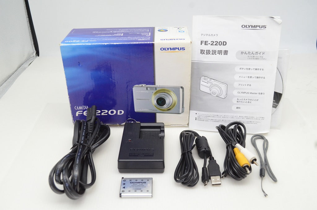 OLYMPUS オリンパス CAMEDIA FE-220D コンパクトデジタルカメラ シルバー 元箱付 251127n