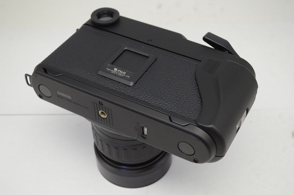 FUJIFILM フジフィルム GW690 III PROFESSIONAL (90mm F3.5) 中判カメラ 250927ah