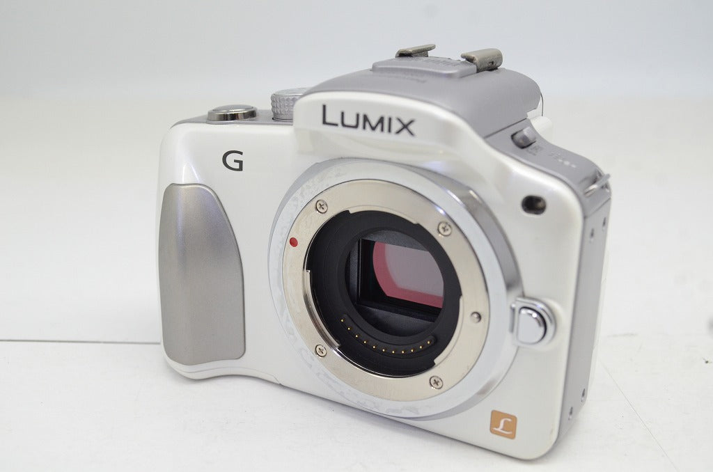 良品 Panasonic パナソニック LUMIX DMC G3 ボディ ミラーレス一眼カメラ ホワイト 250926c